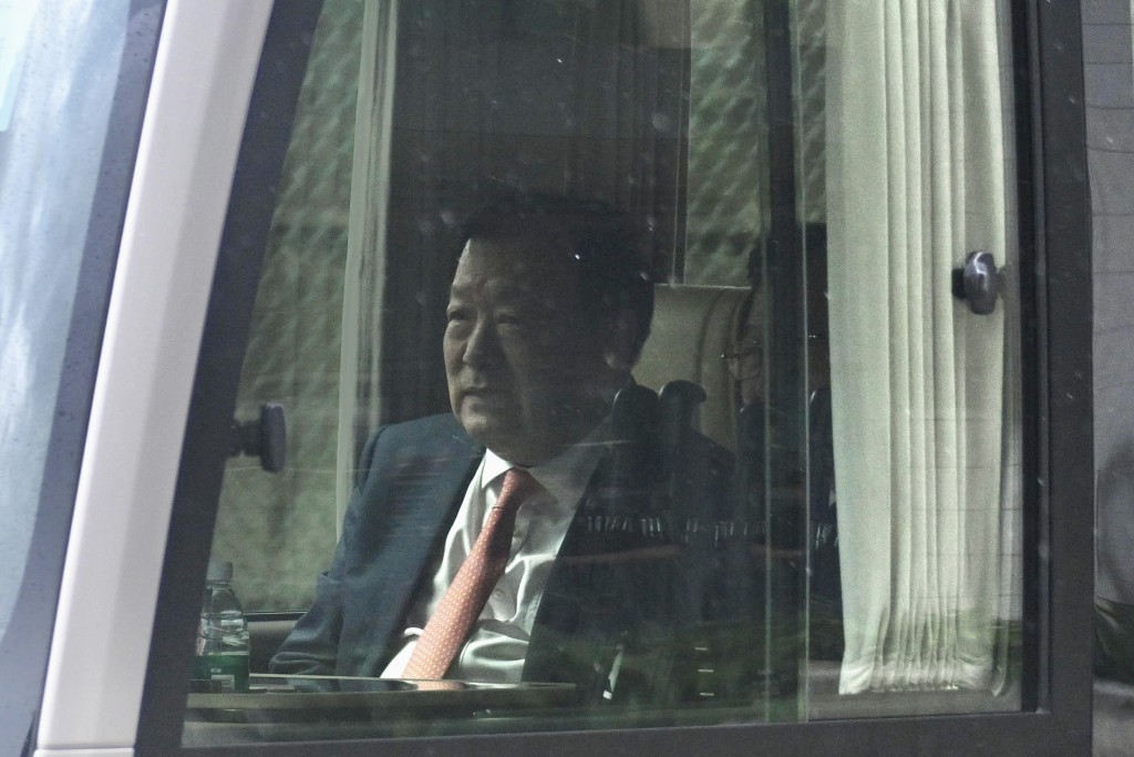 夏寶龍轉抵中聯辦。蘇正謙攝 夏寶龍轉抵中聯辦。蘇正謙攝