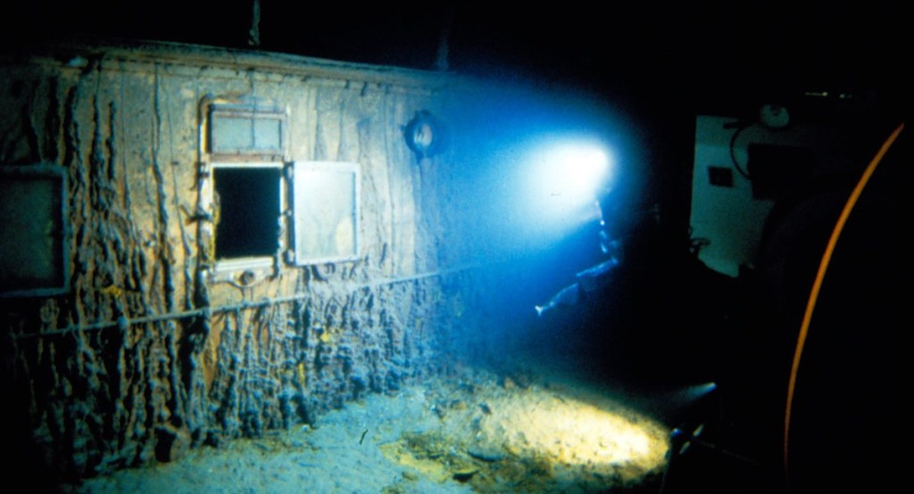 美国伍兹霍尔海洋研究所今年3月，首度公开于1986年探勘铁达尼号船体残骸时所记录的珍贵影像。  WOHI照片