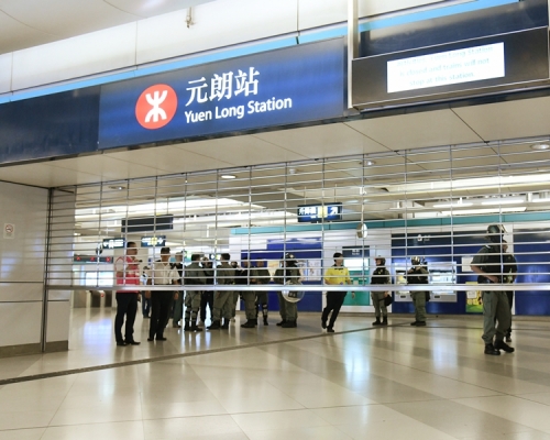 元朗站將卡下午2時關閉。資料圖片