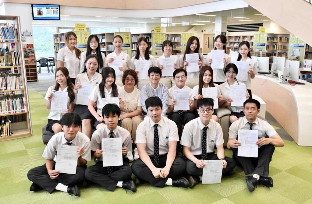 連同招浩揚、招慧心兩兄妹,蔡繼有學校狀元人數由原本6人,增至7人。資料圖片 連同招浩揚、招慧心兩兄妹,蔡繼有學校狀元人數由原本6人,增至7人。資料圖片