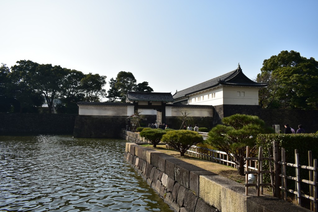 日本皇居大手門。  Wiki