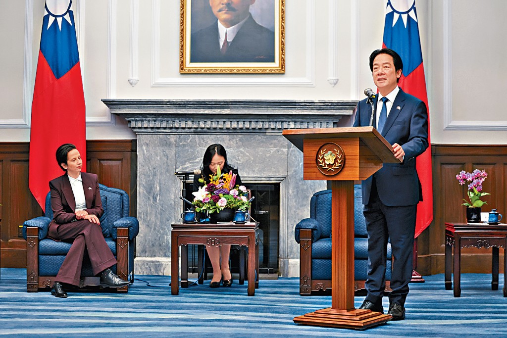 2名加拿大自由黨國會議員緊急 折返，避免會見賴清德。