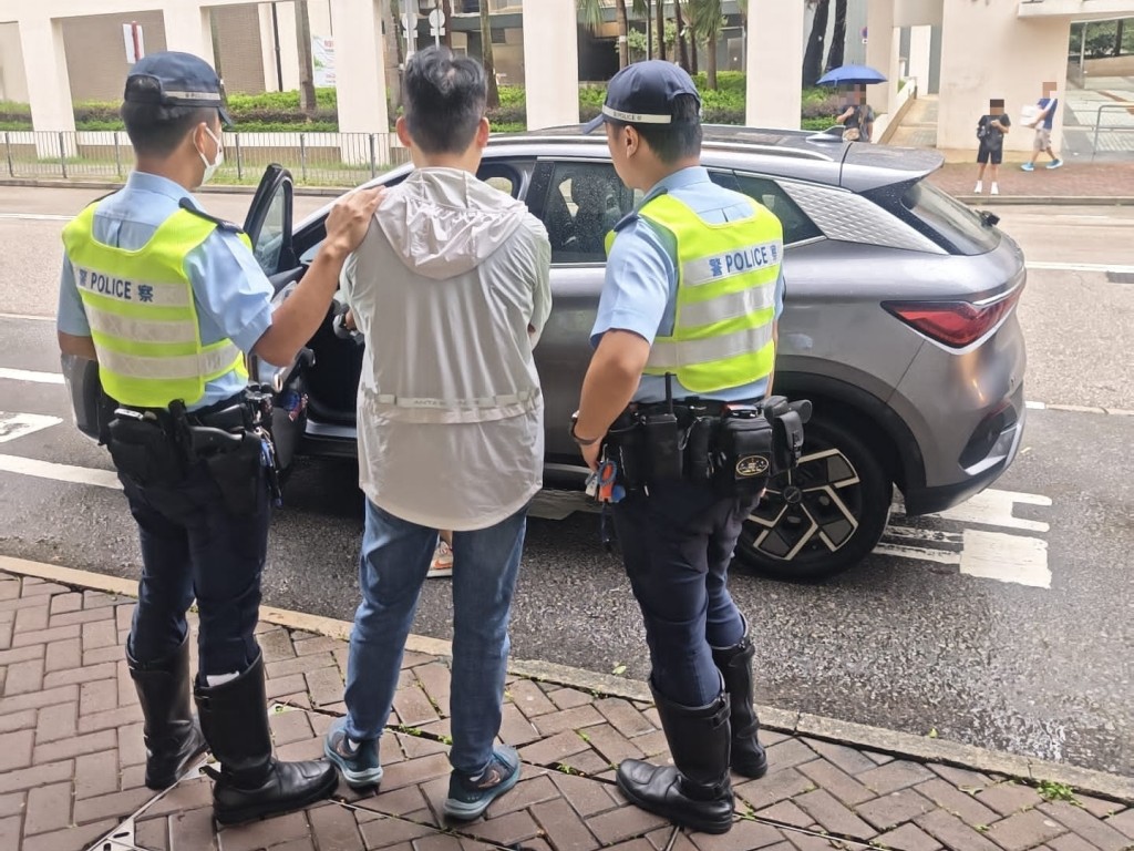 被捕人获准保释候查，须于8月下旬向警方报到。