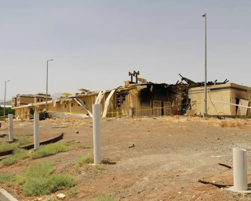 伊朗核子官員表示，中部城市納坦茲（Natanz）地下核設施在火災中破壞嚴重。AP圖片