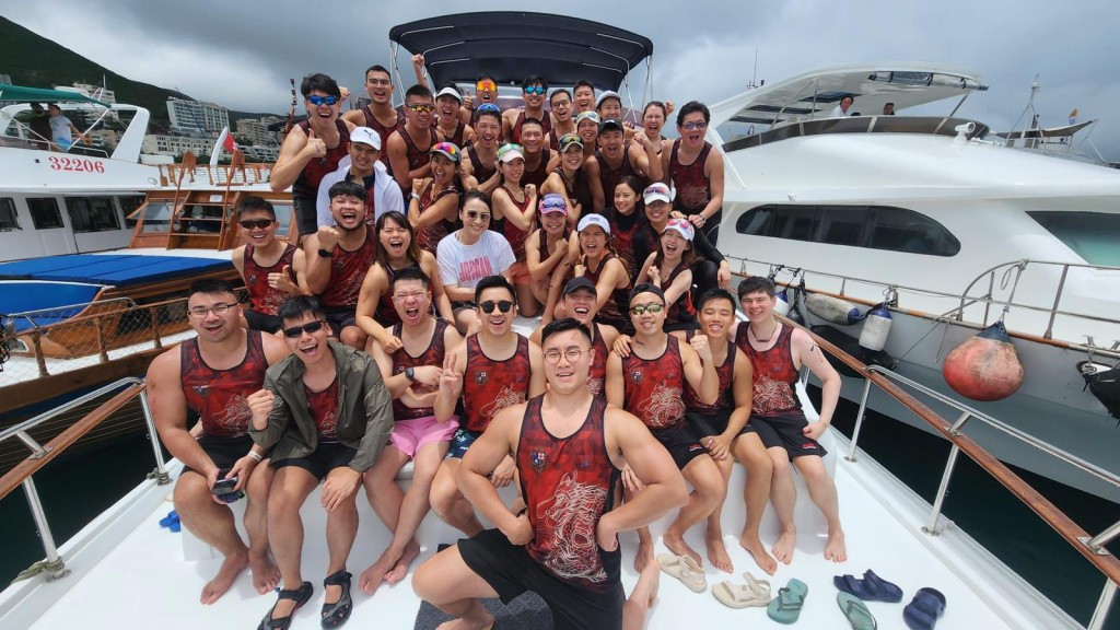 大律師公會龍舟隊勇奪混合組第7。公會提供 