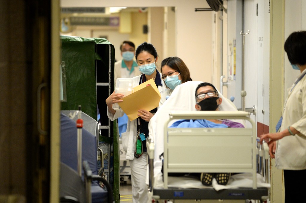 工程師、醫生、牙科醫生及政府律師職系近年相對有較多空缺。