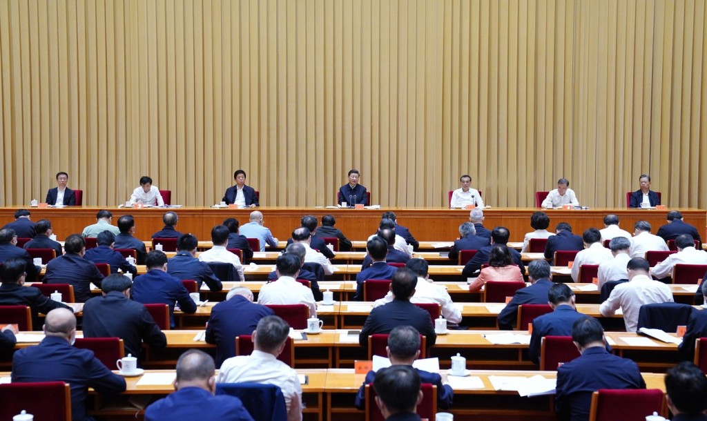 習近平出席第三次中央新疆工作座談會。