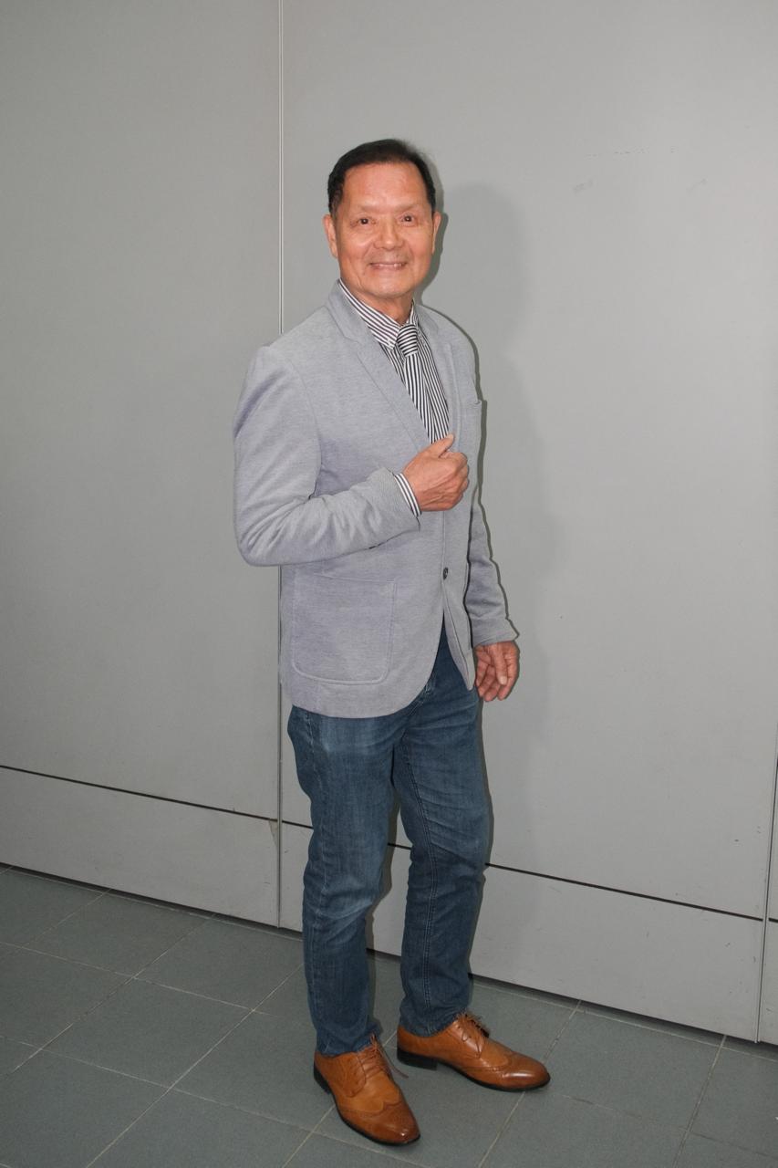 吴大强则表示家人们这晚约好了食BBQ，他因工作未能一起。