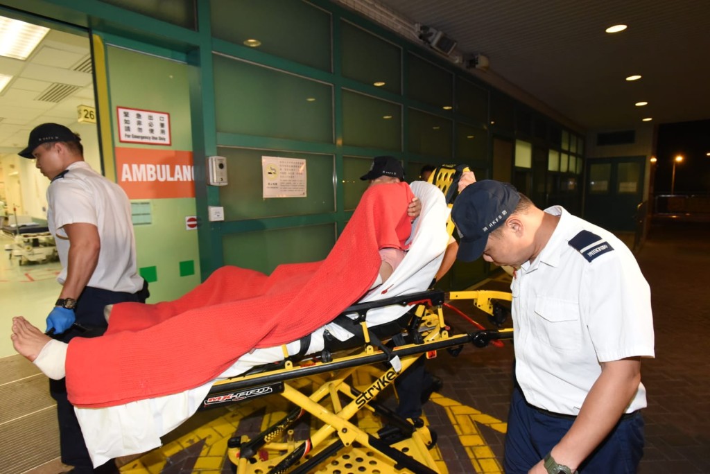 黑幫西貢廝殺,30人大混戰。