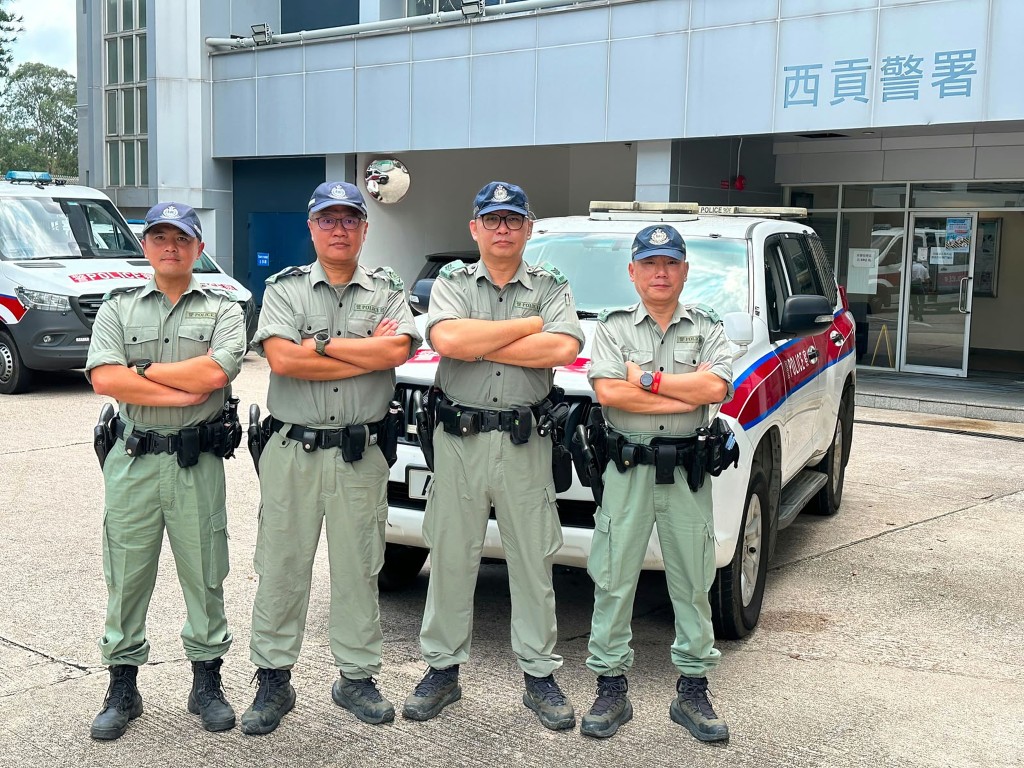 西貢分區鄉村巡邏隊人員分享救援經歷,呼籲市民及旅客行山前應做好充足準備。 西貢分區鄉村巡邏隊人員分享救援經歷,呼籲市民及旅客行山前應做好充足準備。