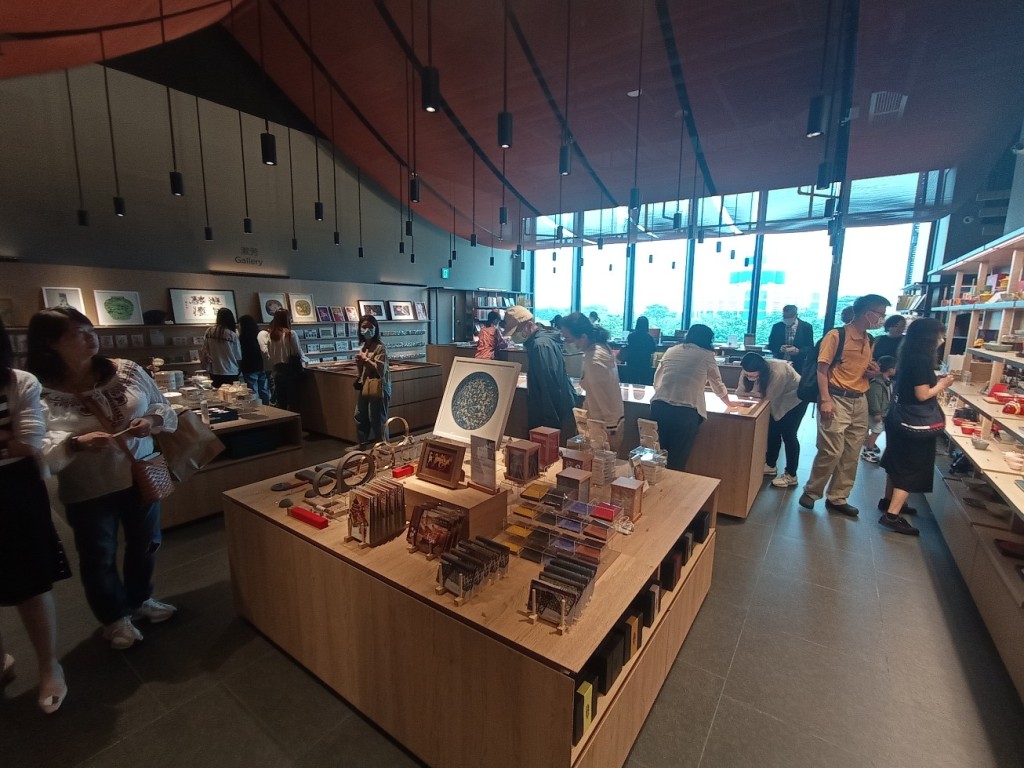 香港故宮博物館積極拓展收入來源,推出紀念品。資料圖片 香港故宮博物館積極拓展收入來源,推出紀念品。資料圖片