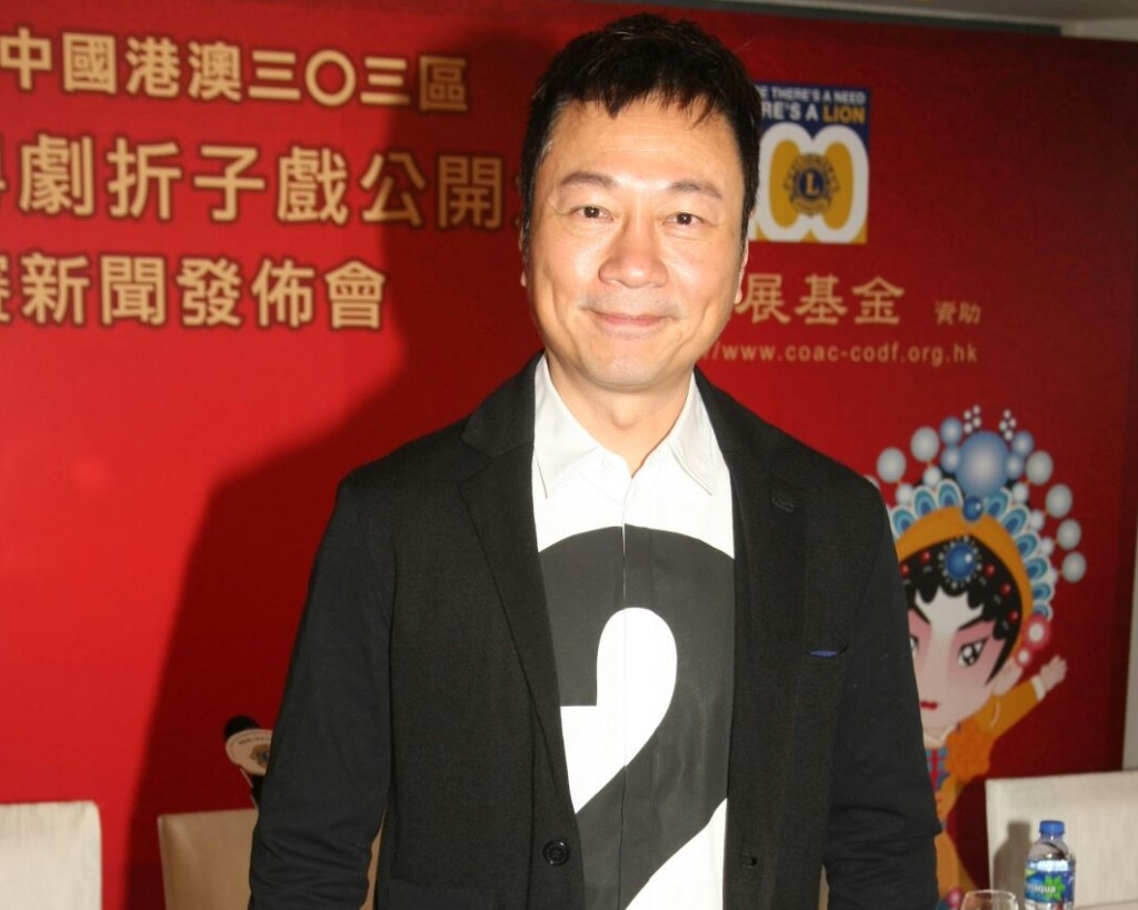 黎耀祥食肥咗，要積極Keep Fit演音樂劇。