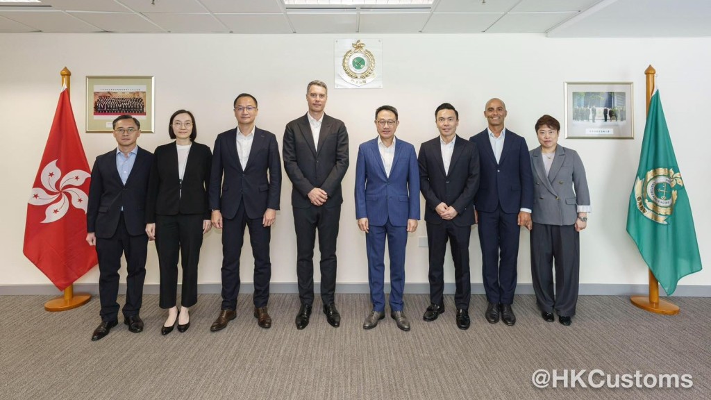 海關關長晤LV高層 增進友好關係 加強保護知識產權