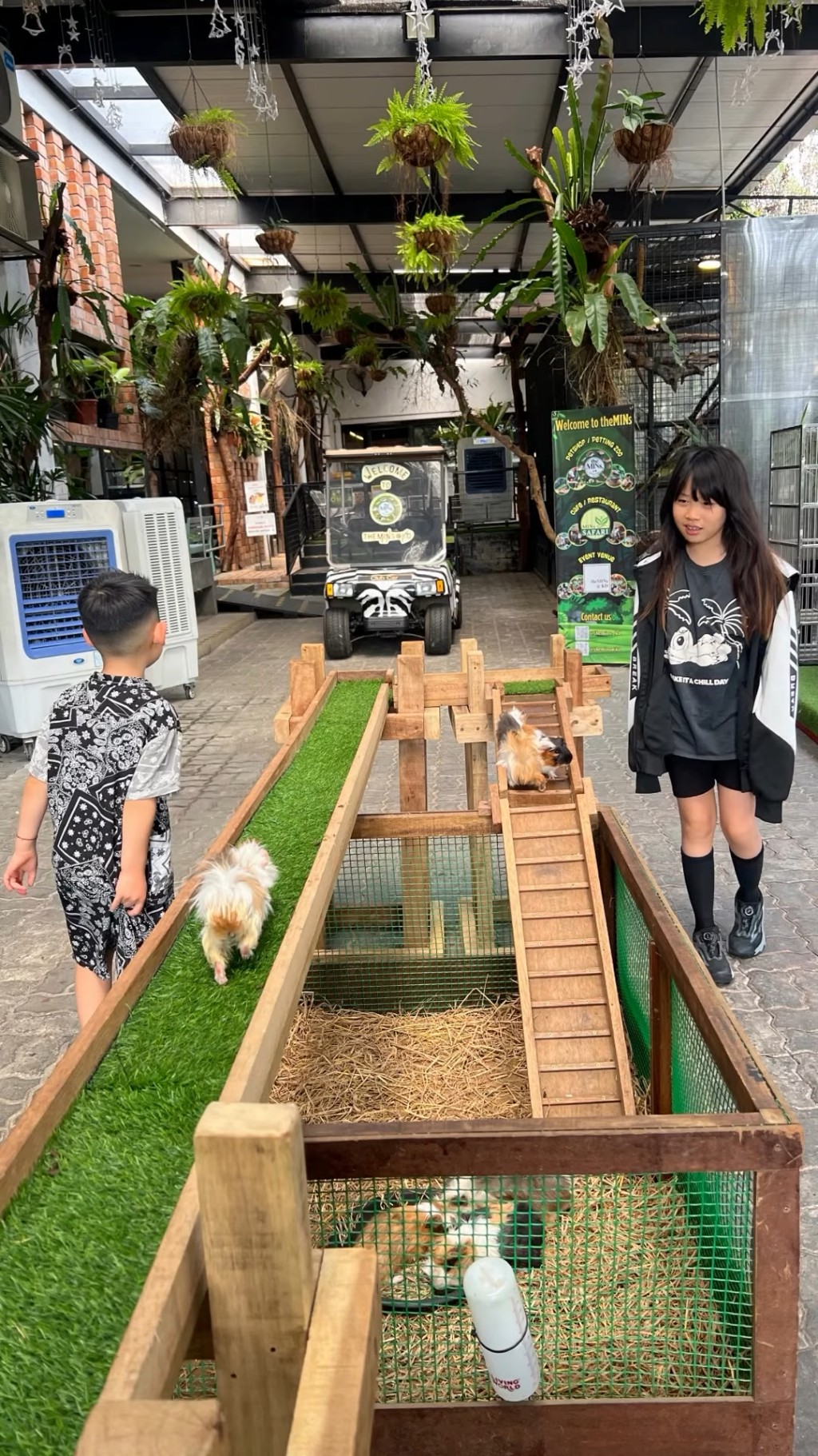 對於女兒的將來，錢嘉樂說：「我盡量最好嘅嘢畀佢哋。」