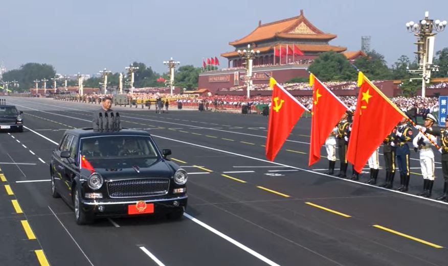 閱兵儀式開始。央視截圖