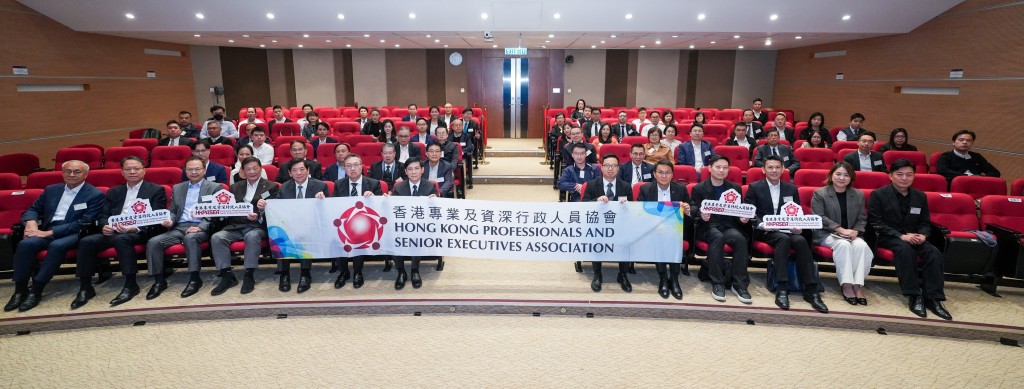 林定國與近80位專業及資深行政人員交流。林定國fb圖片