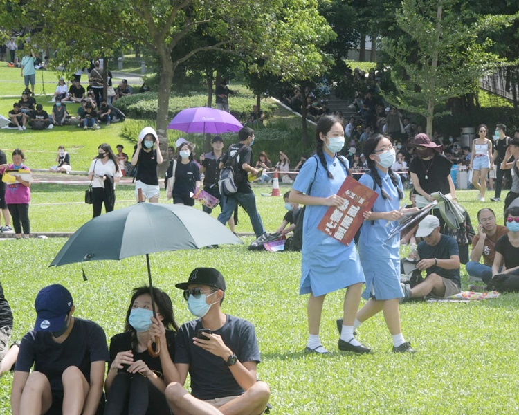第二日金鐘「三罷」集會。