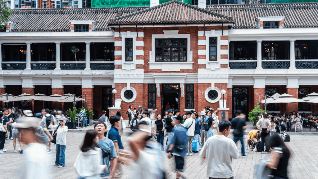 AI旅遊攻略湧現小紅書 大學生稱10分鐘排好行程 業界：不擔心取代導遊