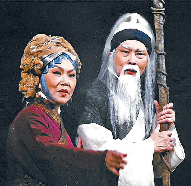 ■2010年《挪亞方舟》首演，文千歲飾「挪亞」、梁少芯演「挪亞妻」。

