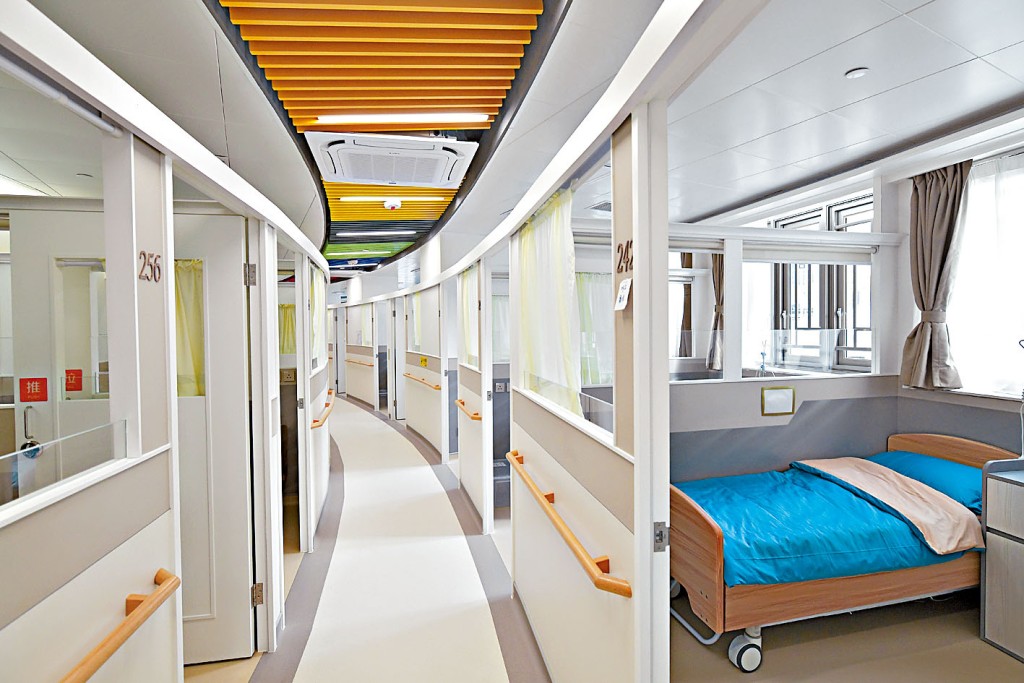 地政总处昨公布新作业备考，放宽安老院舍总楼面上限，最多约12.9万方呎或地契内总楼面约10%，以较高者为准。