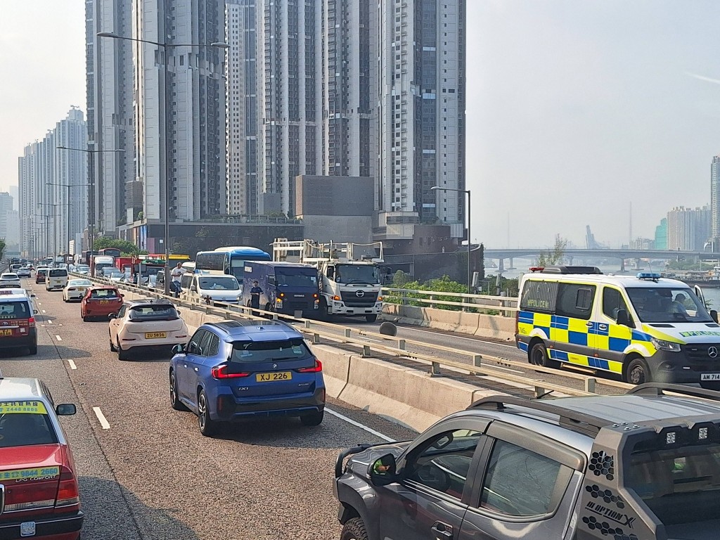 fb屯門公路塞車關注組圖片