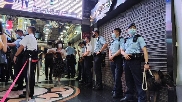 警方在西九龍大舉反黑。（警方提供）
