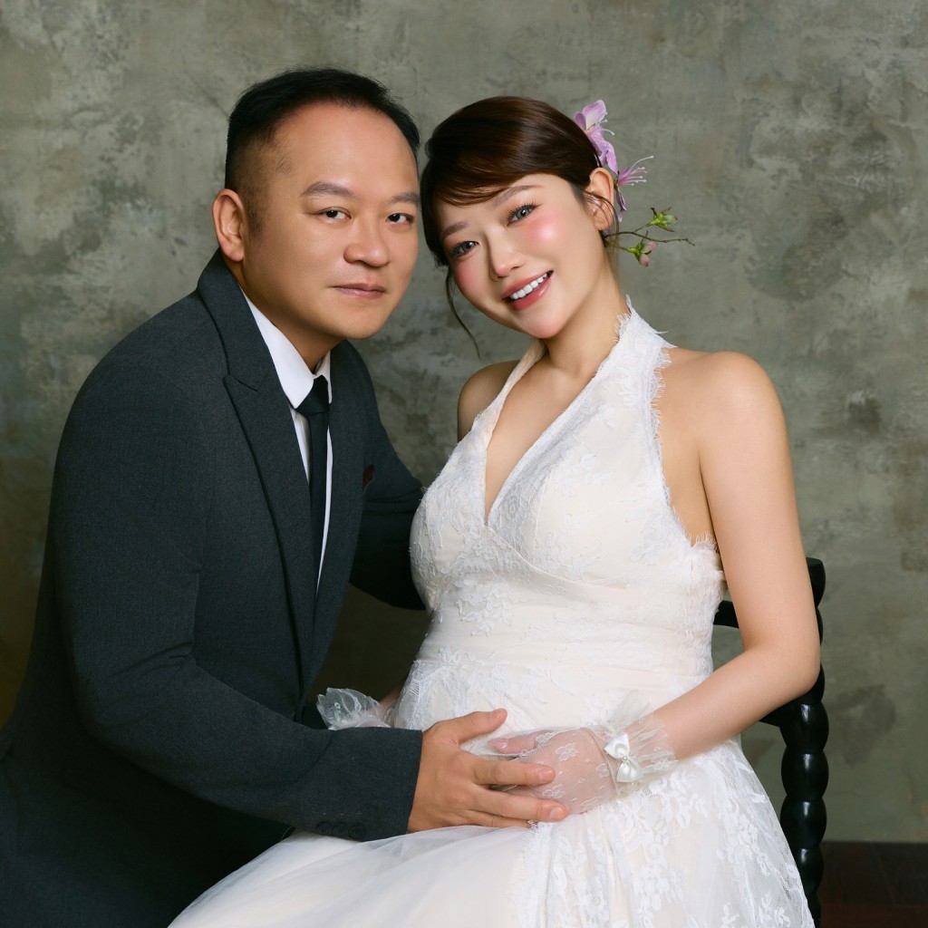 程美段的丈夫被網民嘲似「世伯」。 程美段的丈夫被網民嘲似「世伯」。