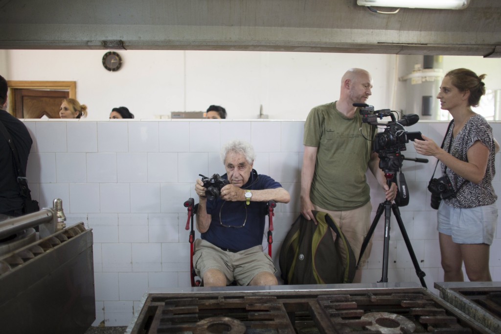 2015年，厄维特（Elliott Erwitt） 在古巴为一本关于当地的书拍摄。 路透社