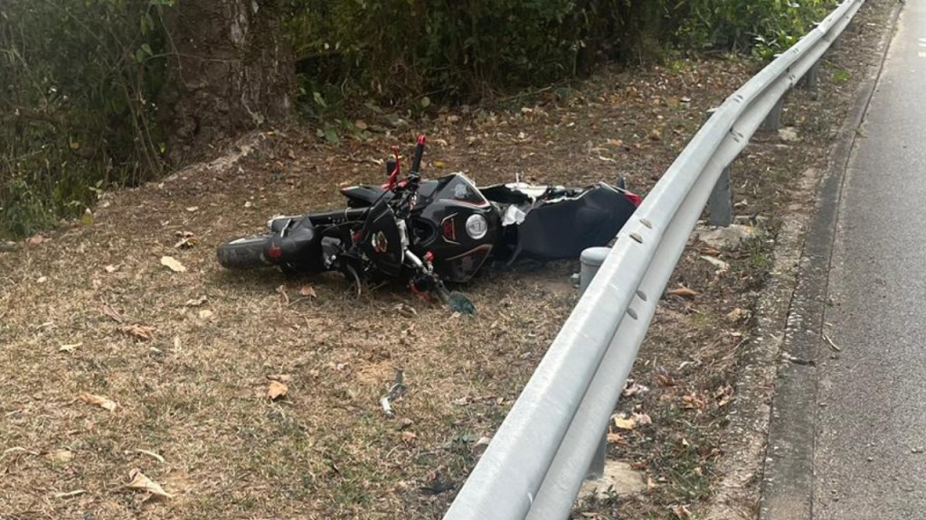 新娘潭路電單車失事揭非法賽車 警拘飛車黨4人最老76歲