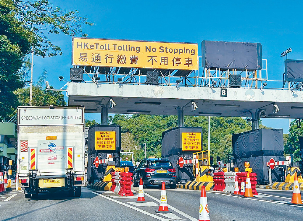 ■署方指已將相關案件交由警方跟進。
