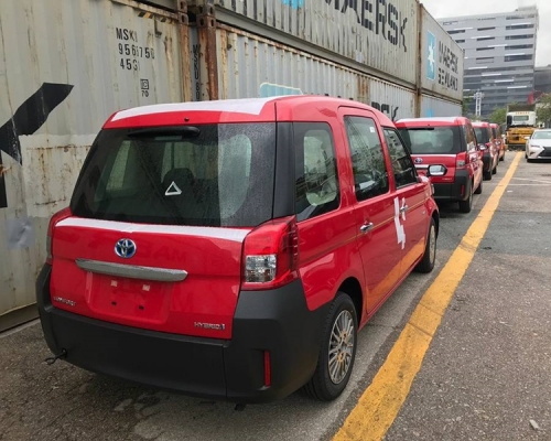 疑似新款紅的抵港。網上圖片