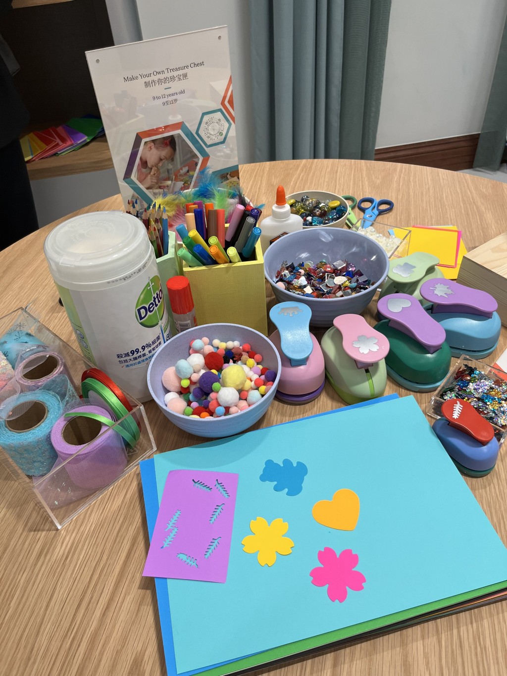 特別為小朋友而設的課程，以遊戲啟發他們的創造力與興趣。