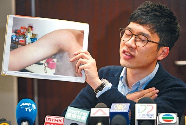 羅冠聰昨講述遇襲經過,表示剛步出接機大堂後,便被大批人包圍。資料圖片