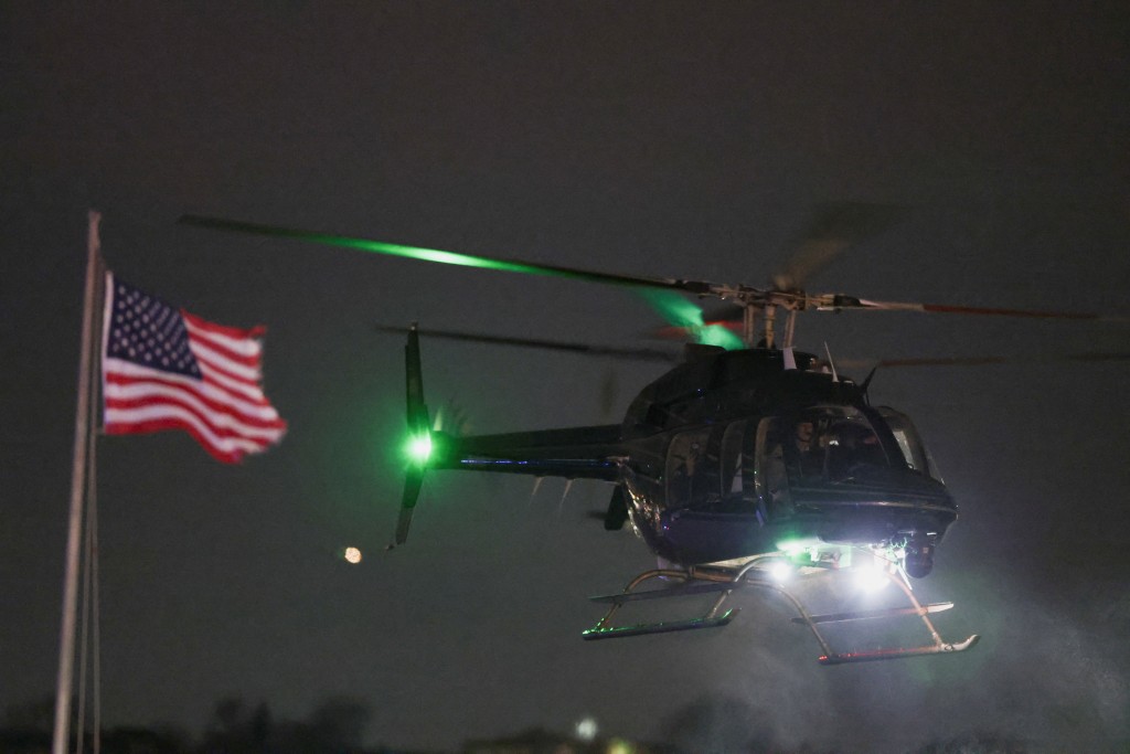 特朗普證實，美軍突襲委內瑞拉期間曾使用稱為「干擾器」（Discombobulator）的秘密武器。路透社