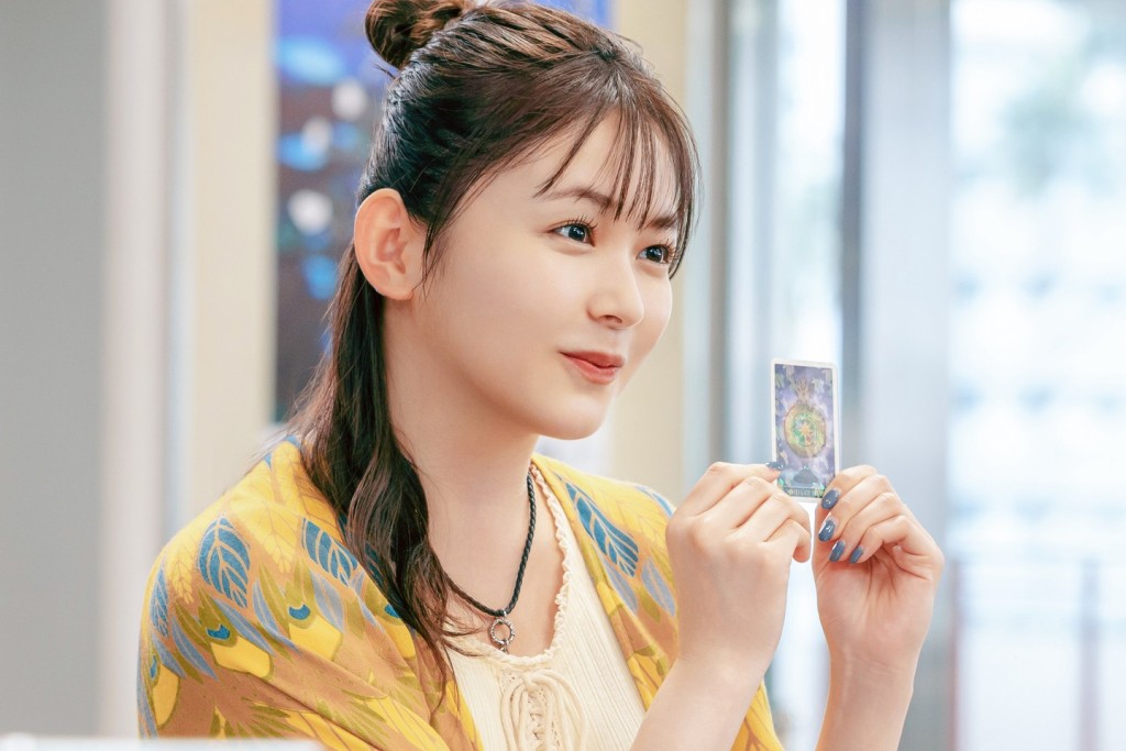 久間田琳加飾水野麻里。 久間田琳加飾水野麻里。