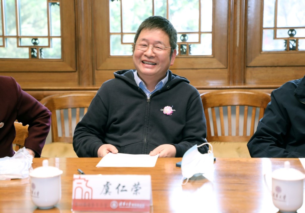 內地「晶片首富」虞仁榮出資創立的民辦大學寧波東方理工大學前日正式揭牌。圖：清華大學電子工程系