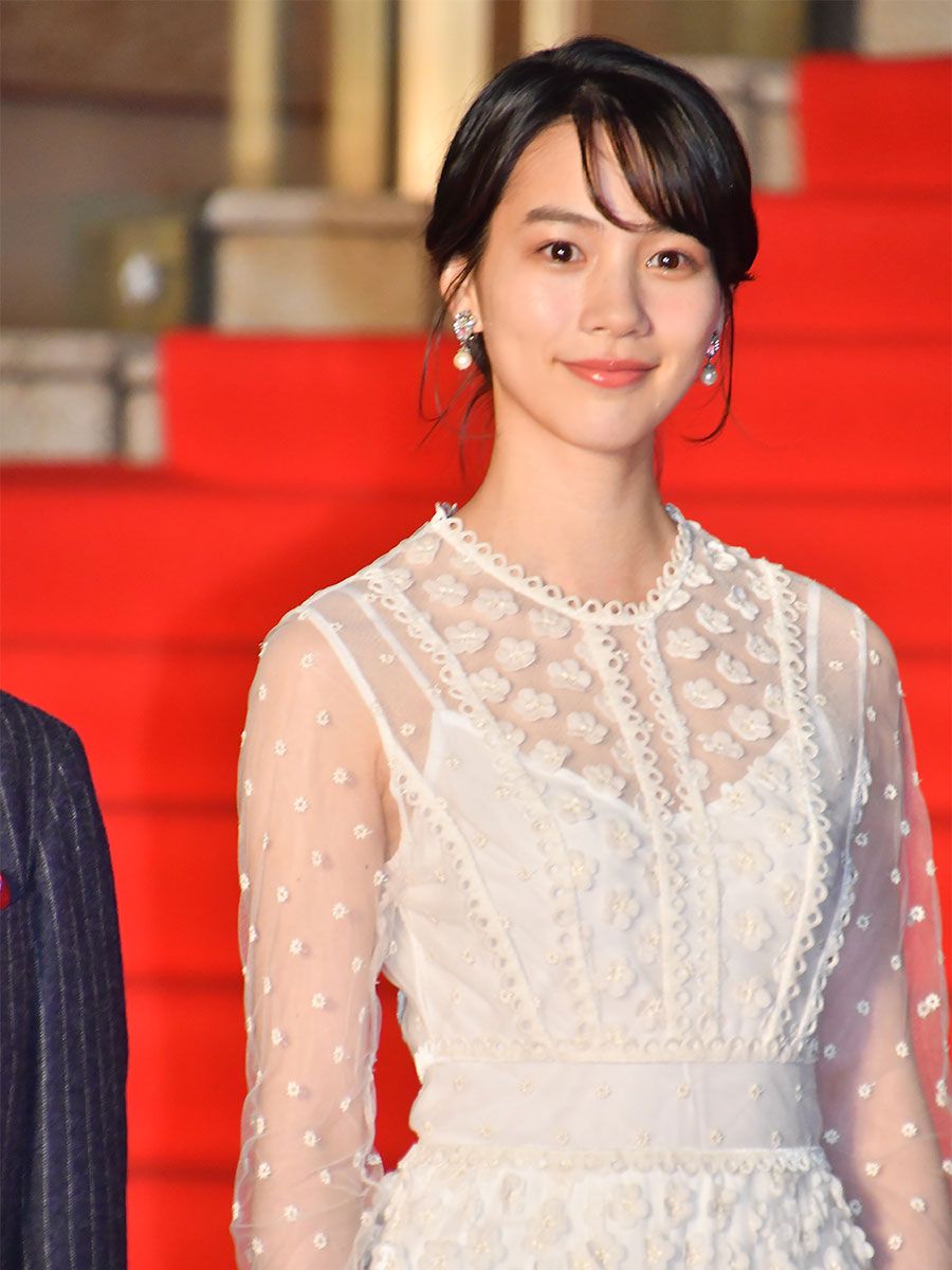亞軍：能年玲奈