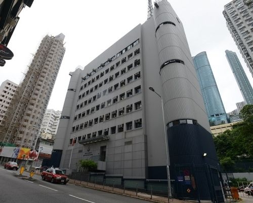27歲女司機「吹波波」肥佬被捕。資料圖片