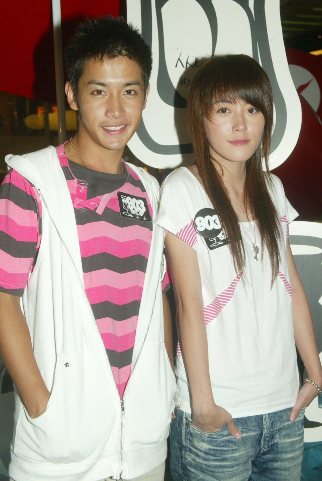 蒋雅文与李逸朗于2005年起组成情侣档接工作。