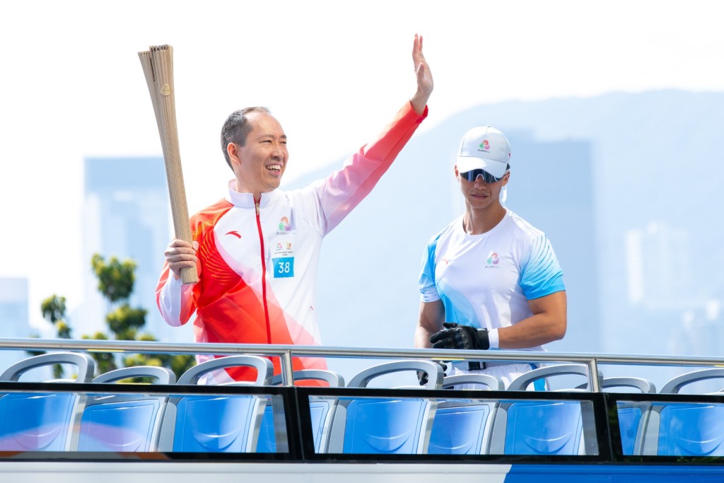 信和集團主席黃永光擔任全運會火炬手之一。 信和集團主席黃永光擔任全運會火炬手之一。