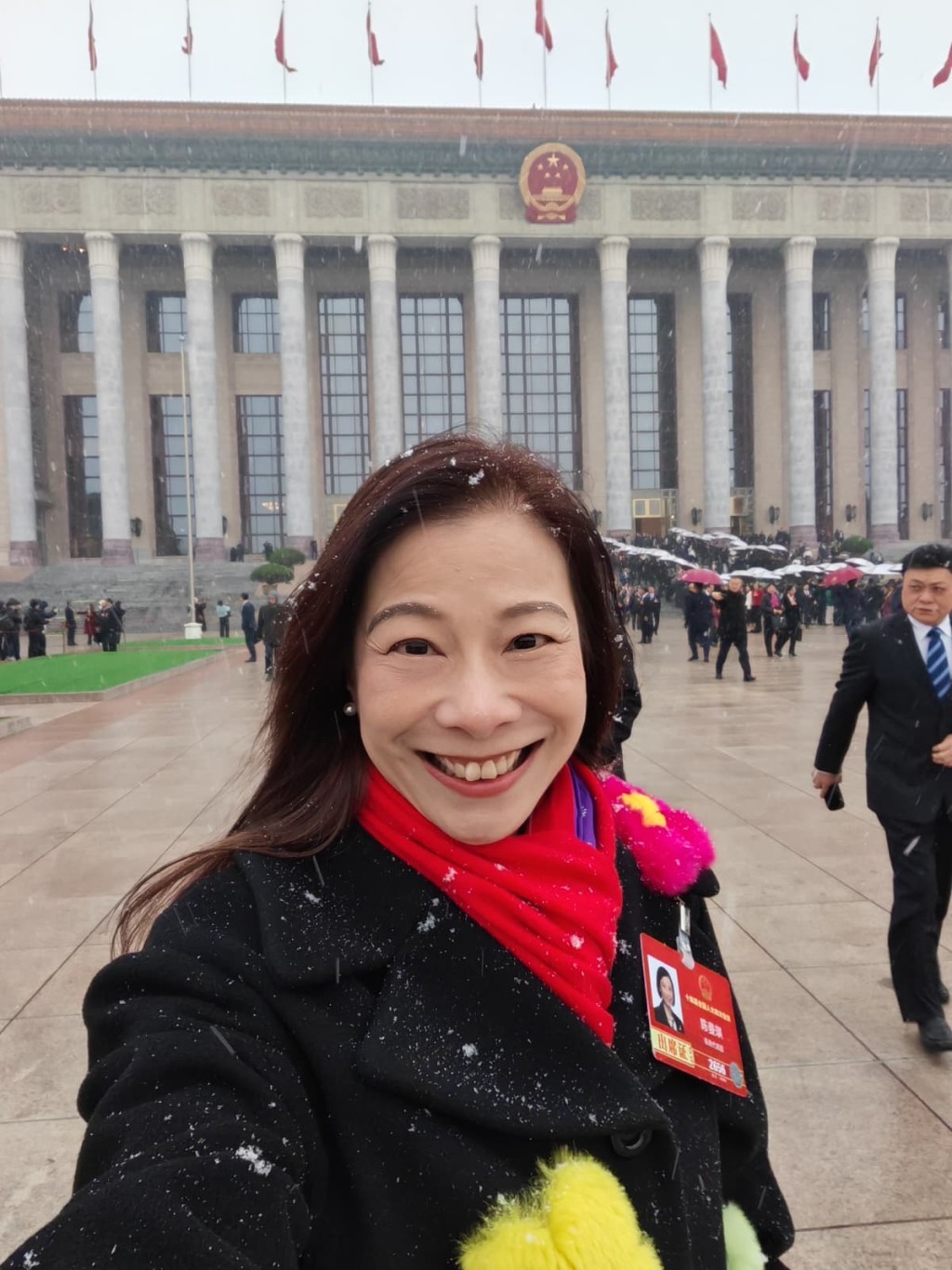 港區全國人大代表、選委界立法會議員陳曼琪表示,預備會遇上大雪紛飛,形容是「瑞雪兆豐年」,象徵祥瑞同希望。陳曼琪提供 港區全國人大代表、選委界立法會議員陳曼琪表示,預備會遇上大雪紛飛,形容是「瑞雪兆豐年」,象徵祥瑞同希望。陳曼琪提供
