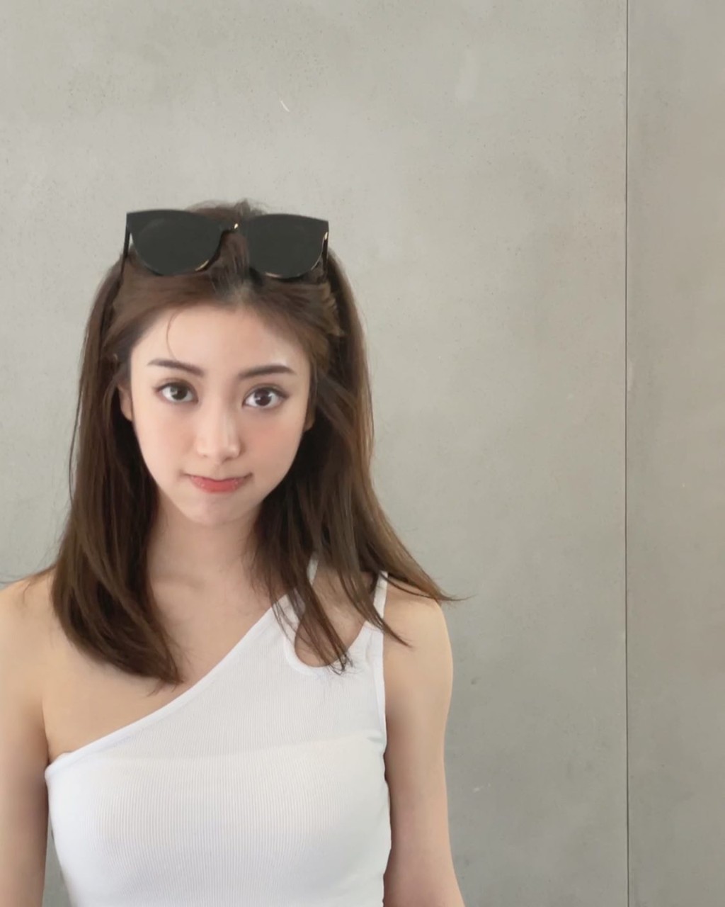 潘藝桐曾表示以前的感情觀會比較失去自己，很容易被男方操控。
