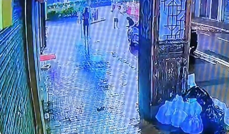 死者受傷倒地。 死者受傷倒地。