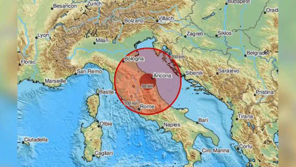 意大利中部周三（9日）發生5.7級地震，震央位在濱海城市里米尼（Rimini）東部64公里處，深度僅10公里。