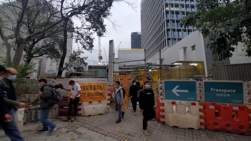 建造業議會及香港建造商會將加強工地巡查。