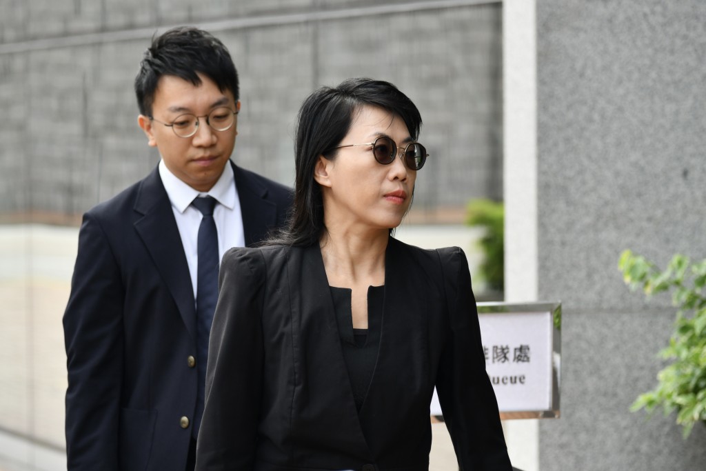 時任大埔民政專員陳巧敏。