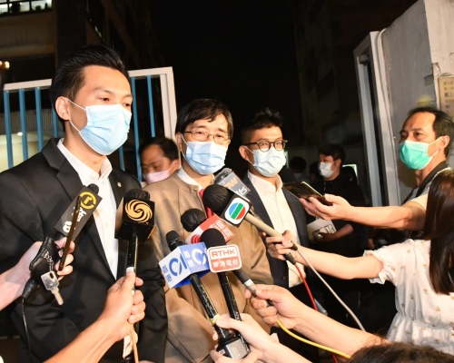 袁國勇指華大基因實驗室須暫停運作消毒。