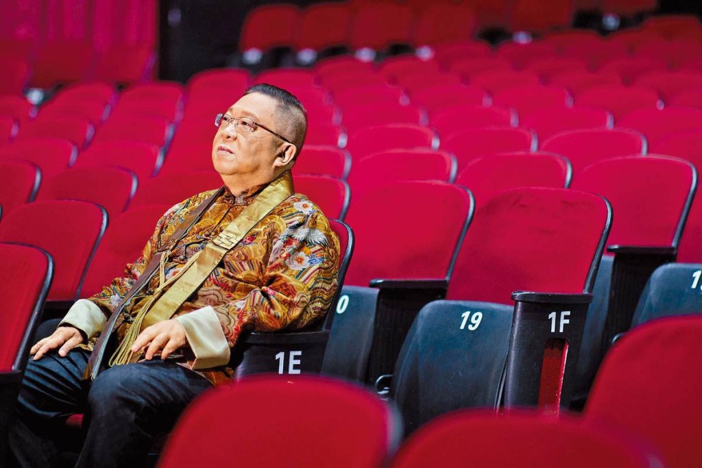 就算為粵劇界別作出無數貢獻，李居明還是秉持著「造就興隆而不居」的理念。