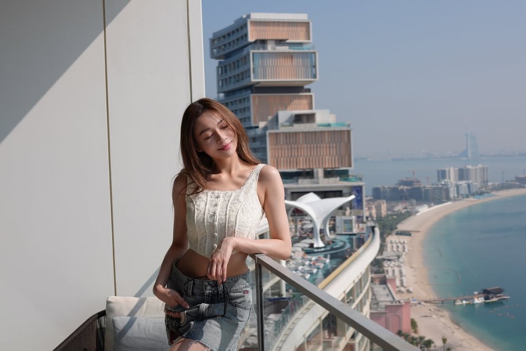林鈺洧因處境劇《愛.回家之開心速遞》完結,因有空餘時間,決定裝備自己。 林鈺洧因處境劇《愛.回家之開心速遞》完結,因有空餘時間,決定裝備自己。