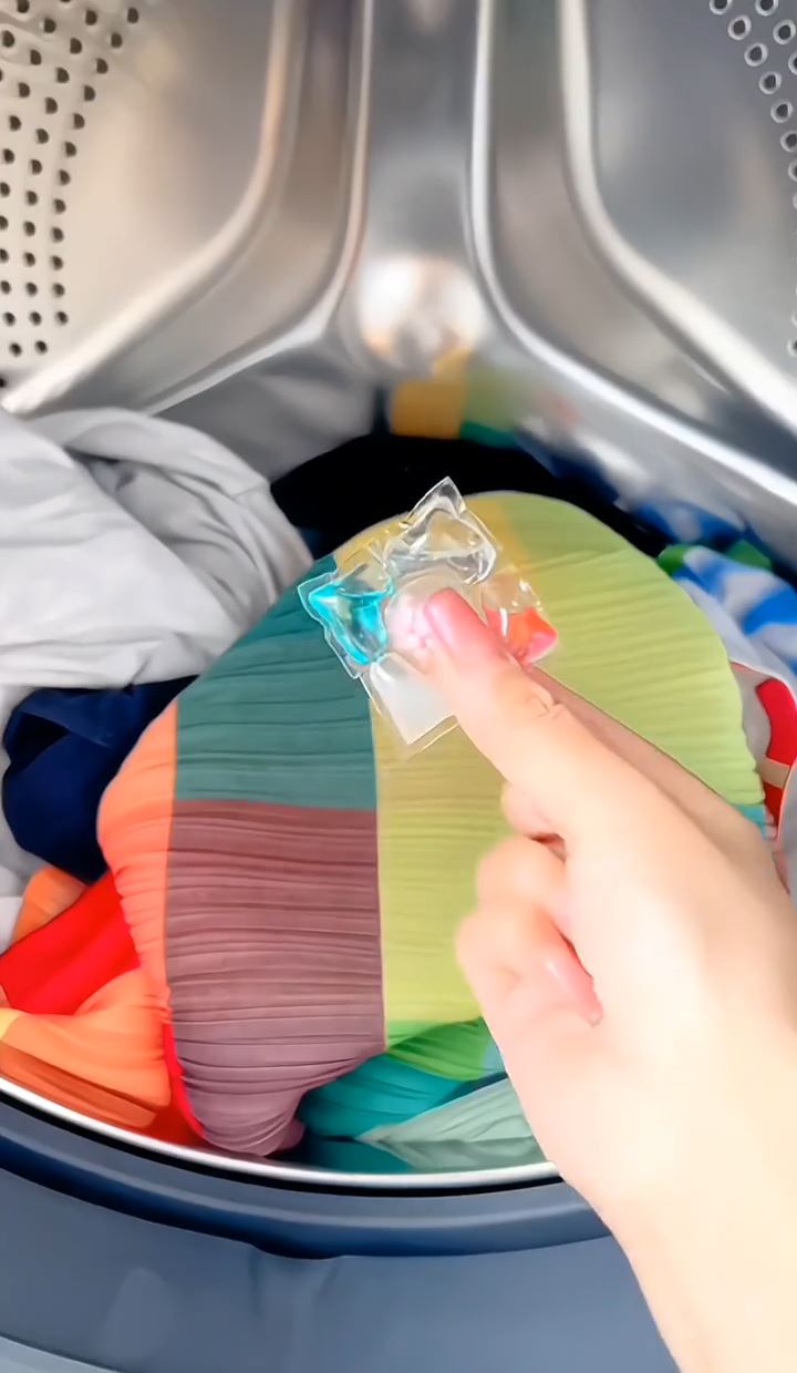 洗衣凝珠使用不當隨時會造成家居危險。小紅書